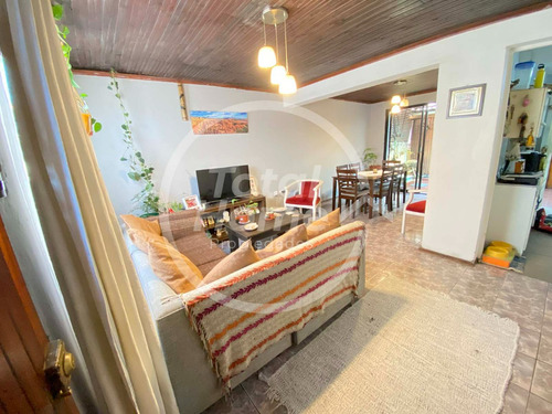 Vendo Casa En Padre Vicente Irarrázaval E. Central