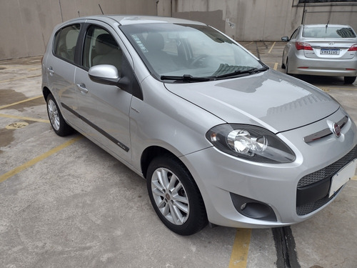 Imagem 3 de 15 de Palio Essence 1.6 Dual 2014 Completissimo, Novo