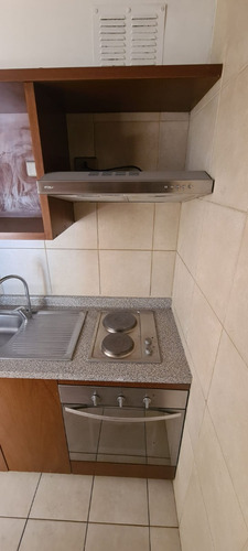 Excelente Departamento Metro Sta Lucia Y Catolica