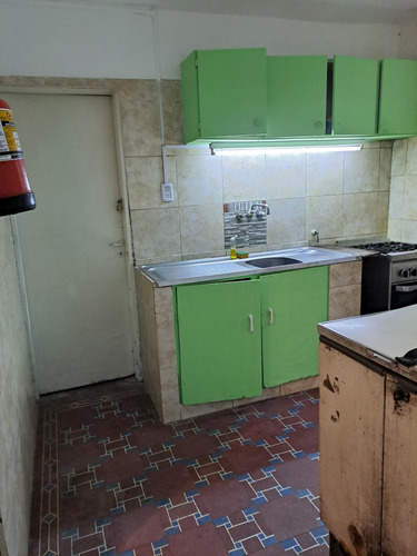 Alquiler De Habitación En Casa De Familia Simples Y Dobles.