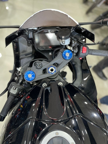 Imagen 3 de 8 de Suzuki Gsx 1000 R - 0km - Motos M R