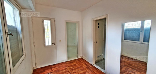 Imagen 28 de 30 de Casa 8 Ambientes En Venta - Las Lomas-golf