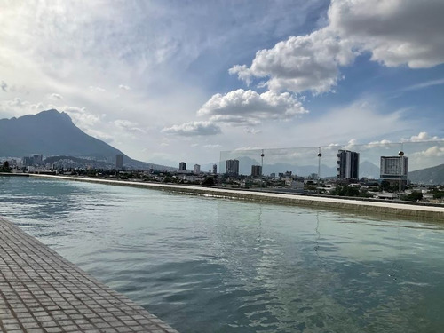 Departamento En Venta En Centro De Mty- Iconicah