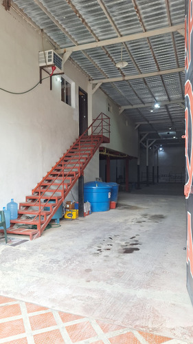 Se Alquila Galpon, Apto, Local En La Calle Boyaca Al02-1912sc-dflo