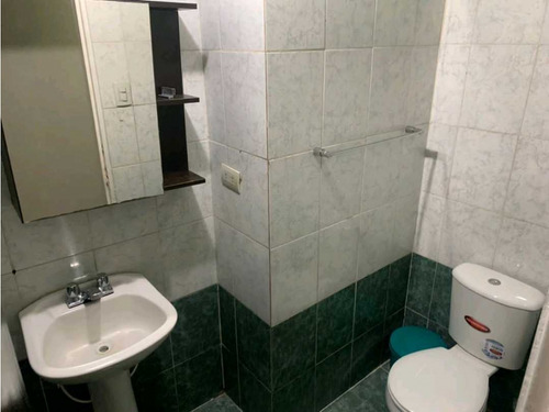 Apartamento En Alquiler Urb. El Parque Frente A La Ujap Md-8607958