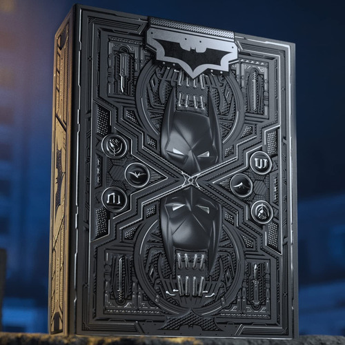 Baraja Batman Dark Knight Naipes Theory11 Poker