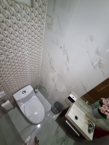 Venta De Apartamento Sin Amueblar 3 Habitaciones Alma Rosa 1