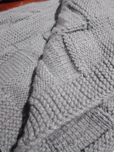 Campera bebe tejida dos agujas sale