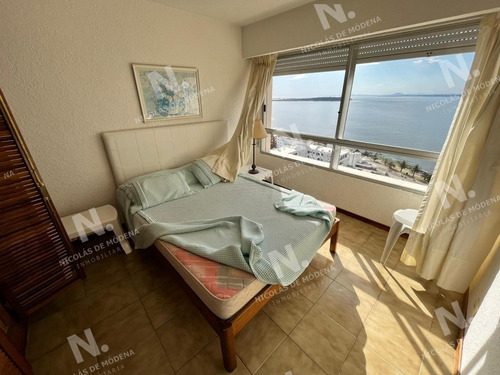 Imagen 9 de 26 de Peninsula 3d, 3 Baños, Balcon Cuenta Con Una Excelente Vista A Playa Mansa Y Brava. Consulte!!!!!! - Punta Del Este Peninsula