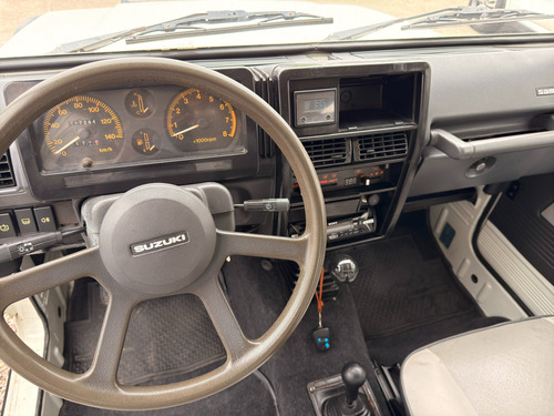 Suzuki Samurai 1.3 Metal/lona