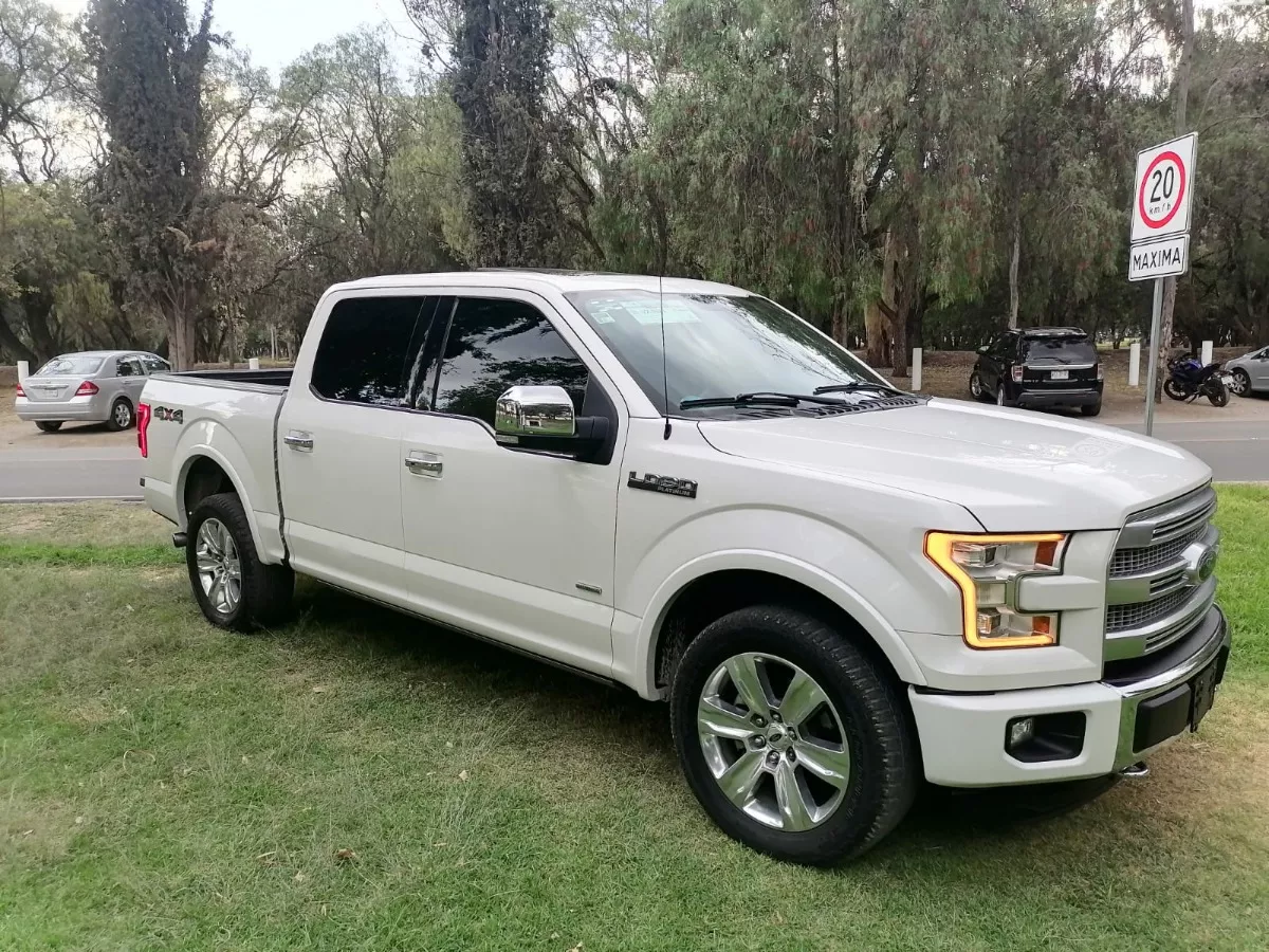 Ford Lobo 3.5 Platinum Cabina Doble 4x4 Mt