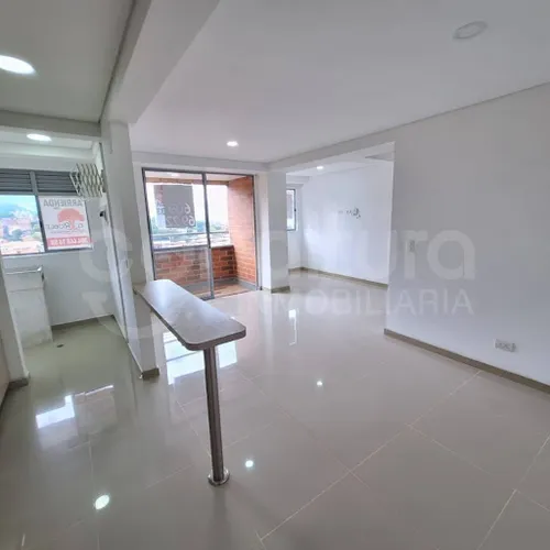 Apartamento En Arriendo Itaguí 472-7050