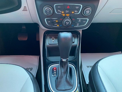 Jeep Compass Limited 2020 Starveículos