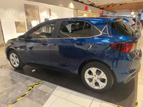 Imagen 6 de 15 de Chevrolet Onix Turbo Premier Hb Entrega Inmediata