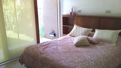 Casa Con Parque Y Pileta En Escobar Loma Verde Barrio Cerrado