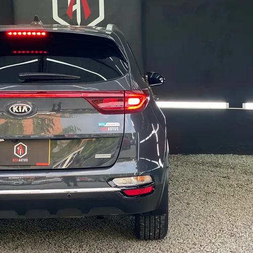Kia Sportage Desire hybrid