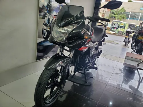 Bajaj Discover 150 2017