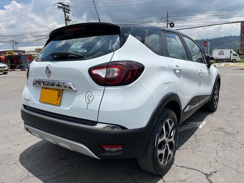 Renault Captur Intens 2.0cc TP AA 4X2