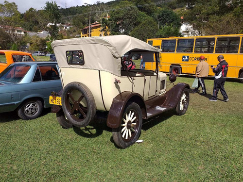 Imagem 1 de 5 de Ford Modelo T 1927