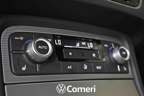 Imagem 11 de 15 de Touareg 4.2 R Line V8 32v Gasolina 4p Tiptronic