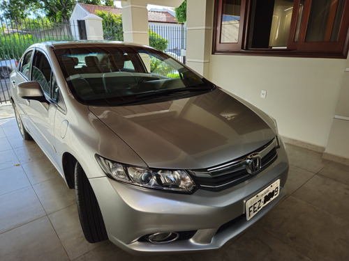 Honda Civic 1.8 Lxs Flex 4p