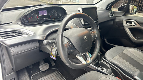 Peugeot 2008 1.6 Style