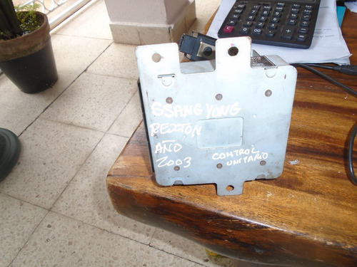 Imagen 3 de 4 de Vendo Control Unitario De Ssang Yong Rexton, # 87110-08410