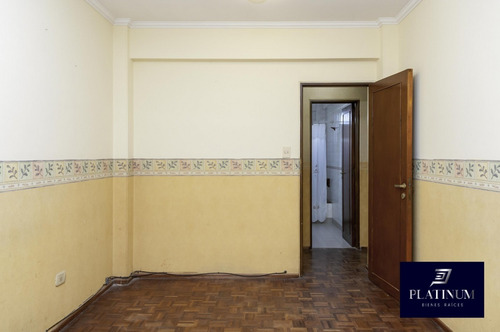 Imagen 6 de 30 de Vende Amplio Departamento Sobre Av. Belgrano Al 2000