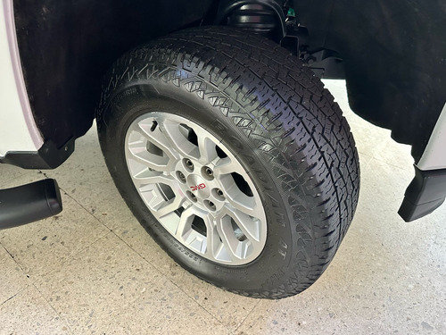 Chevrolet Silverado 5.4 2500 Doble Cabina Ls 4x2 At