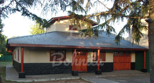Imagen 4 de 29 de Casa Quinta Con Salón Climatizado Y Piscinas