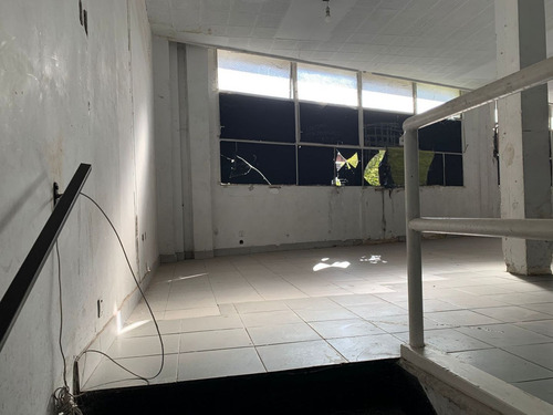 Alquiler Depósito De 1400 M2 En Balvanera, Once