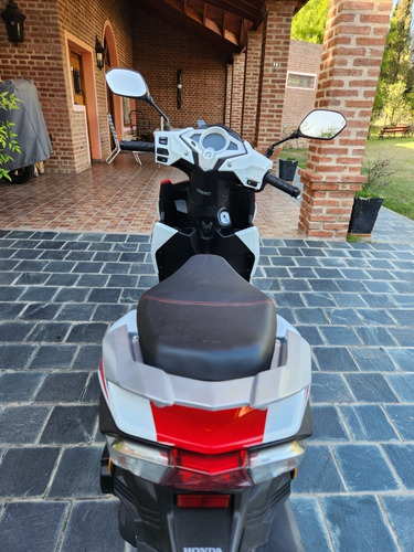 Imagen 8 de 10 de Honda New Elite 125