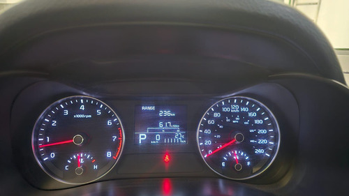 Kia Forte 2.0 L 4 p At