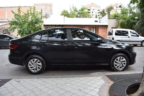 Volkswagen Virtus Trendline 1.6 Msi 2019. Único Dueño.