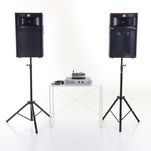 Imagen 6 de 10 de Alquiler Sonido Parlantes Luces Dj Iluminacion Maquina Humo