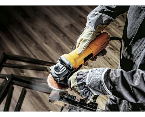Esmeril Angular 4 1/2 950w Velocidad Variable Dwe4118 Dewalt