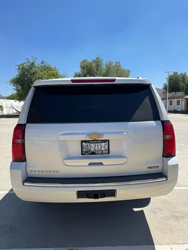 Chevrolet Suburban 5.4 Premier Piel 4x4 At