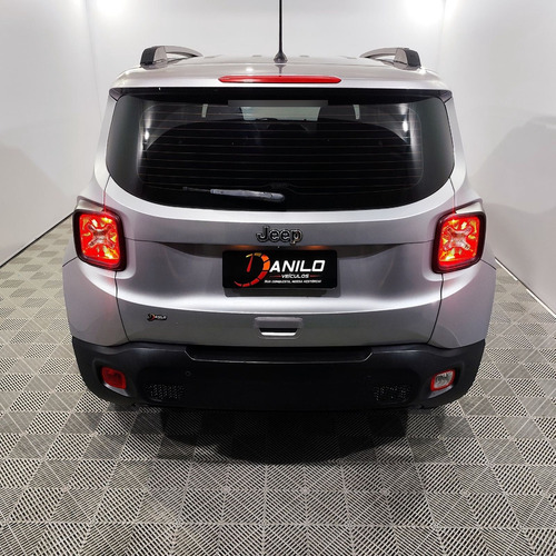 Jeep Renegade STD 1.8 4x2 Flex 16v Aut.