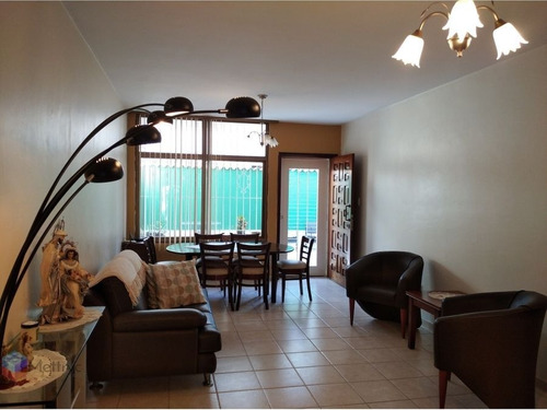 Imagen 3 de 21 de Rienaldo Machuca Vende Casa, Prebo Ii. Cod-6001798