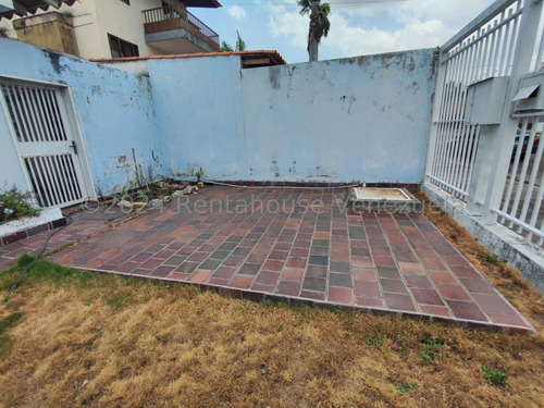 Imponente Casa En Zona Privilegiada Urb Santa Elena, Conjunto Privado Del Este Barquisimeto \\ Mehilyn Perez Tu Asesor De Confianza //
