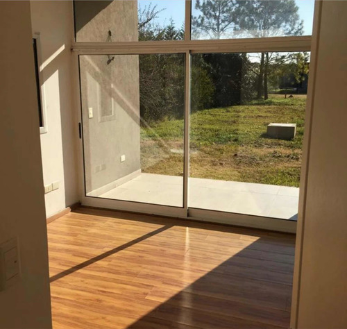 Imagen 4 de 14 de Venta De Casa 3 Dormitorios En Malibu Canning - San Vicente
