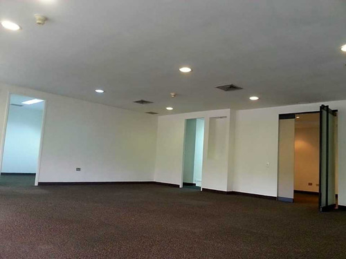 Oficina En Alquiler Torre La California, La California Sur, Macaracuay, Caracas Mo10