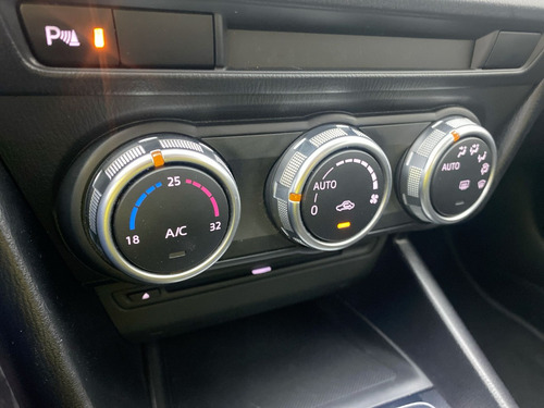 Imagen 18 de 25 de Mazda 3 Touring 2.0