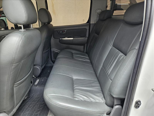 Toyota Hilux 2.7 sr 4x2 cd 16v Flex 4p Automático