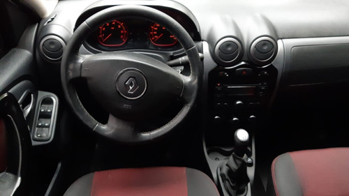 Imagen 8 de 15 de Renault Sandero 2013 Stepway 1.6 Privilege Plus 105cv