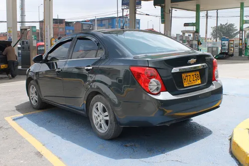 Chevrolet Sonic 1.6 Lt 4 p