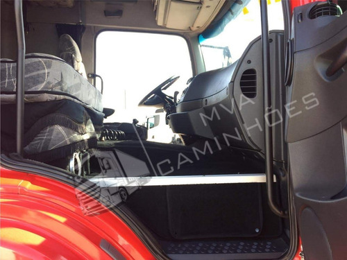 Imagem 5 de 9 de Mercedes 25.46 6x2t C/retarder + Carreta Liberato Graneleiro