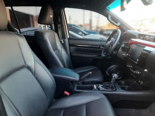 Imagen 17 de 17 de Toyota Hilux V6 Gr-s