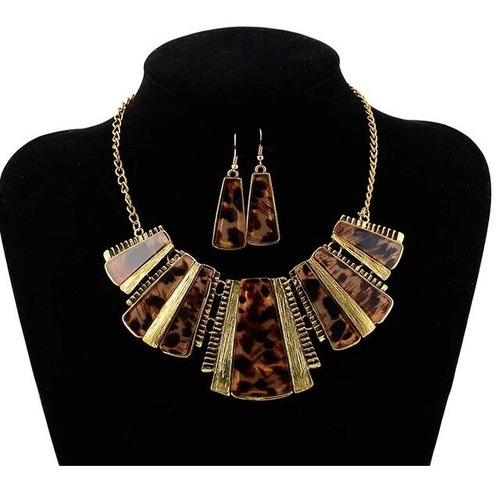 Set Collar Y Aretes Étnico Mujer Color Leopardo Dorado