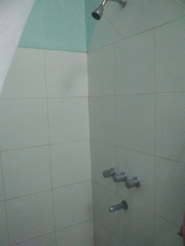 Casa Para 2 Familias En Venta En Paso Del Rey Norte